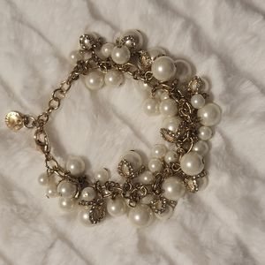 Beautiful Pearl bracelet